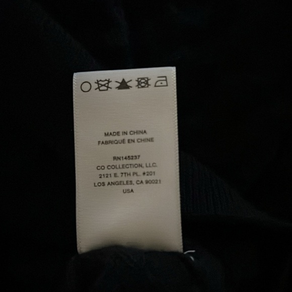 Co Featherweight Waffle Stitch Cashmere Sweater - Picture 9 of 9